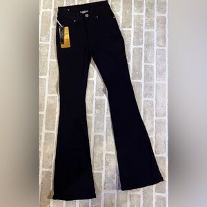 Silver Diva Women's Black Skinny Jeans